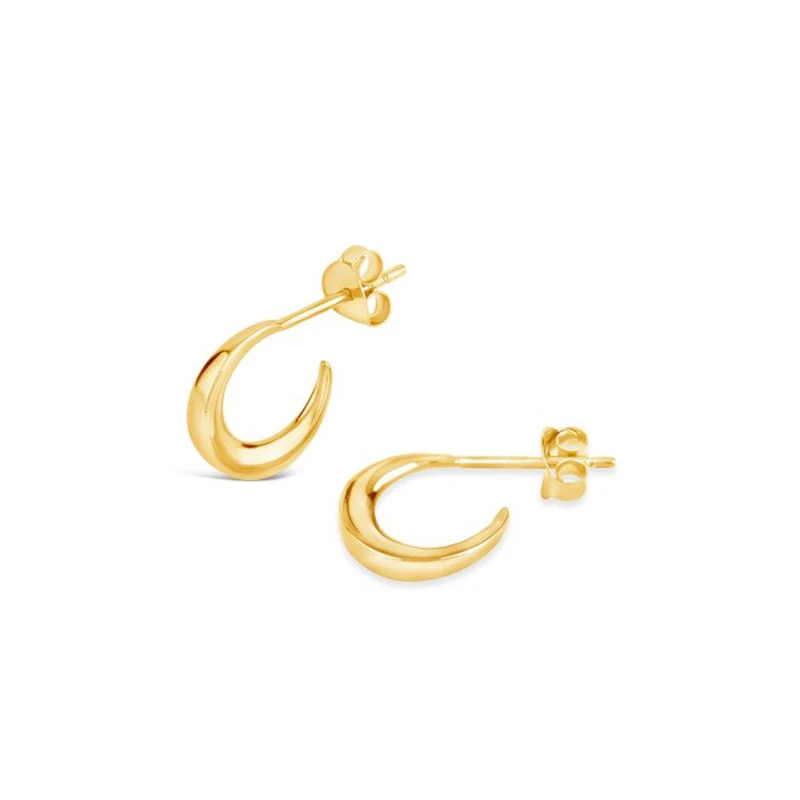 2021 new arrival S925 sterling silver customized C-shaped stud earrings for women jewelry
2021 new arrival S925 sterling silver customized C-shaped stud earrings for women jewelry