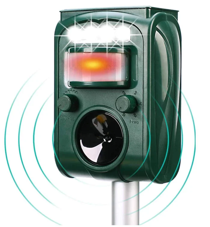 Effective Outdoor Waterproof Solar Powered Animal Repeller With Ultrasonic Repeller
Effective Outdoor Waterproof Solar Powered Animal Repeller With Ultrasonic Repeller