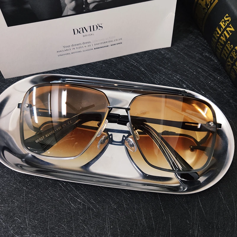 HBK 2021 Fashion Stylish Italy Design Sun Glasses for Party Square Unisex oversized Men Sunglasses
HBK 2021 Fashion Stylish Italy Design Sun Glasses for Party Square Unisex oversized Men Sunglasses
