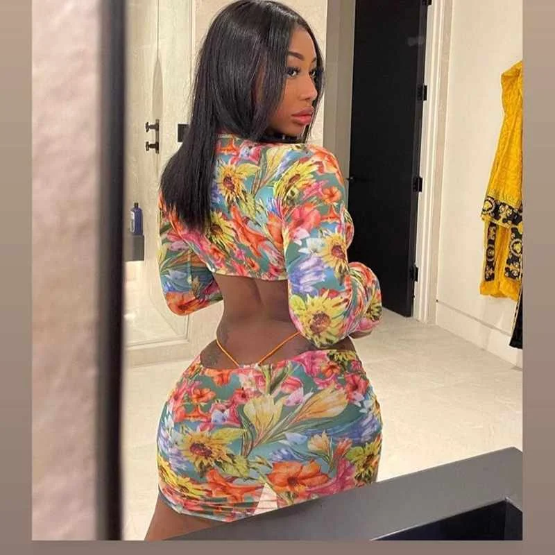 European And American Women's Spring Summer New Printed Long-Sleeved Irregular Drawstring Miniskirt Sets, 3 options
European And American Women's Spring Summer New Printed Long-Sleeved Irregular Drawstring Miniskirt Sets, 3 options