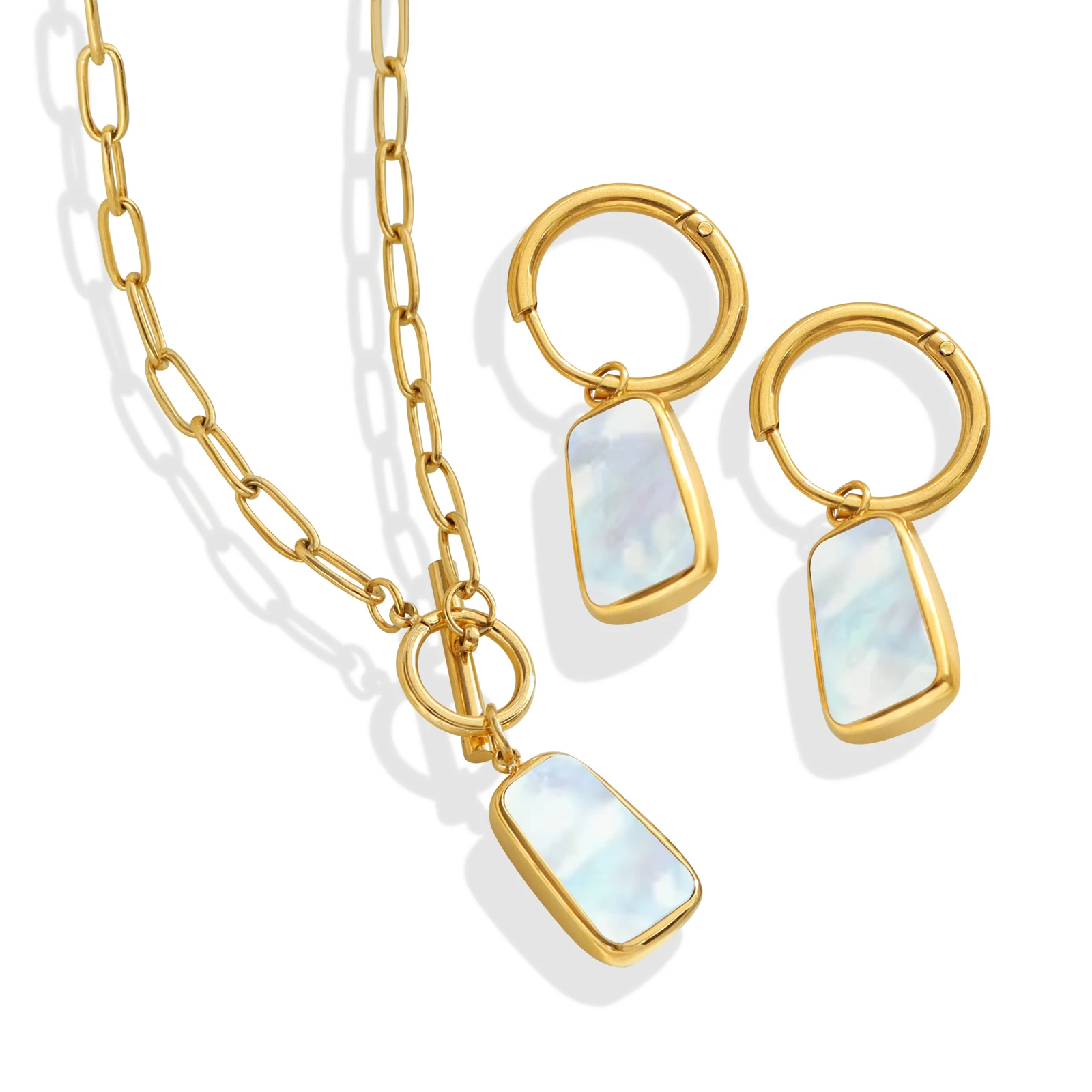 Design Pendant Gold Plated High Quality Charm Stainless Steel Thick Chain Necklace OT High grade jewelry design
Design Pendant Gold Plated High Quality Charm Stainless Steel Thick Chain Necklace OT High grade jewelry design