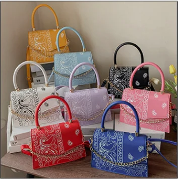 Mengyifu new Arrival Ladies Paisley print Luxury Hand Bags Women Shoulder Crossbody Bag 2021 popular Purse Handbags
Mengyifu new Arrival Ladies Paisley print Luxury Hand Bags Women Shoulder Crossbody Bag 2021 popular Purse Handbags