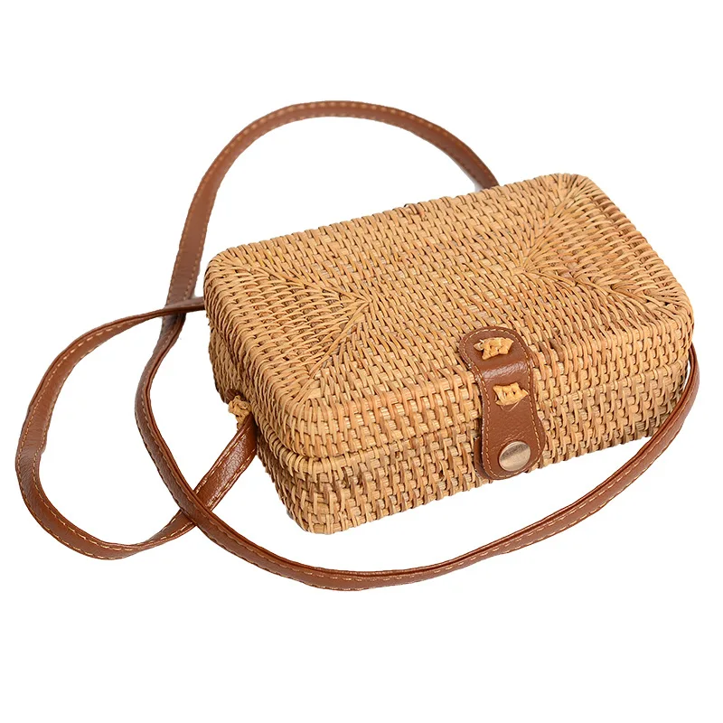 Wholesale Custom New Summer Women Mini Cute Rattan Beach Messenger Bags Vintage Hand Knitting High Quality Girls Crossbody Bags, Picture shows
Wholesale Custom New Summer Women Mini Cute Rattan Beach Messenger Bags Vintage Hand Knitting High Quality Girls Crossbody Bags, Picture shows