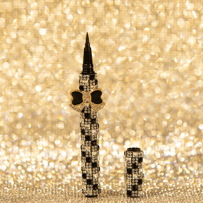 Bling Bling Liquid Eyeliner Packaging Custom Magnetic Eyeliner Lash Glue Pen Waterproof Glitter Eyelash Glue, As pictures
Bling Bling Liquid Eyeliner Packaging Custom Magnetic Eyeliner Lash Glue Pen Waterproof Glitter Eyelash Glue, As pictures