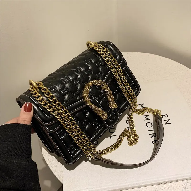 Lock Chain Shoulder Messenger Bags Elegant Female Small Square Bag Leather Bags Women Handbags Ladies, 3 color can choose or custom you like color
Lock Chain Shoulder Messenger Bags Elegant Female Small Square Bag Leather Bags Women Handbags Ladies, 3 color can choose or custom you like color