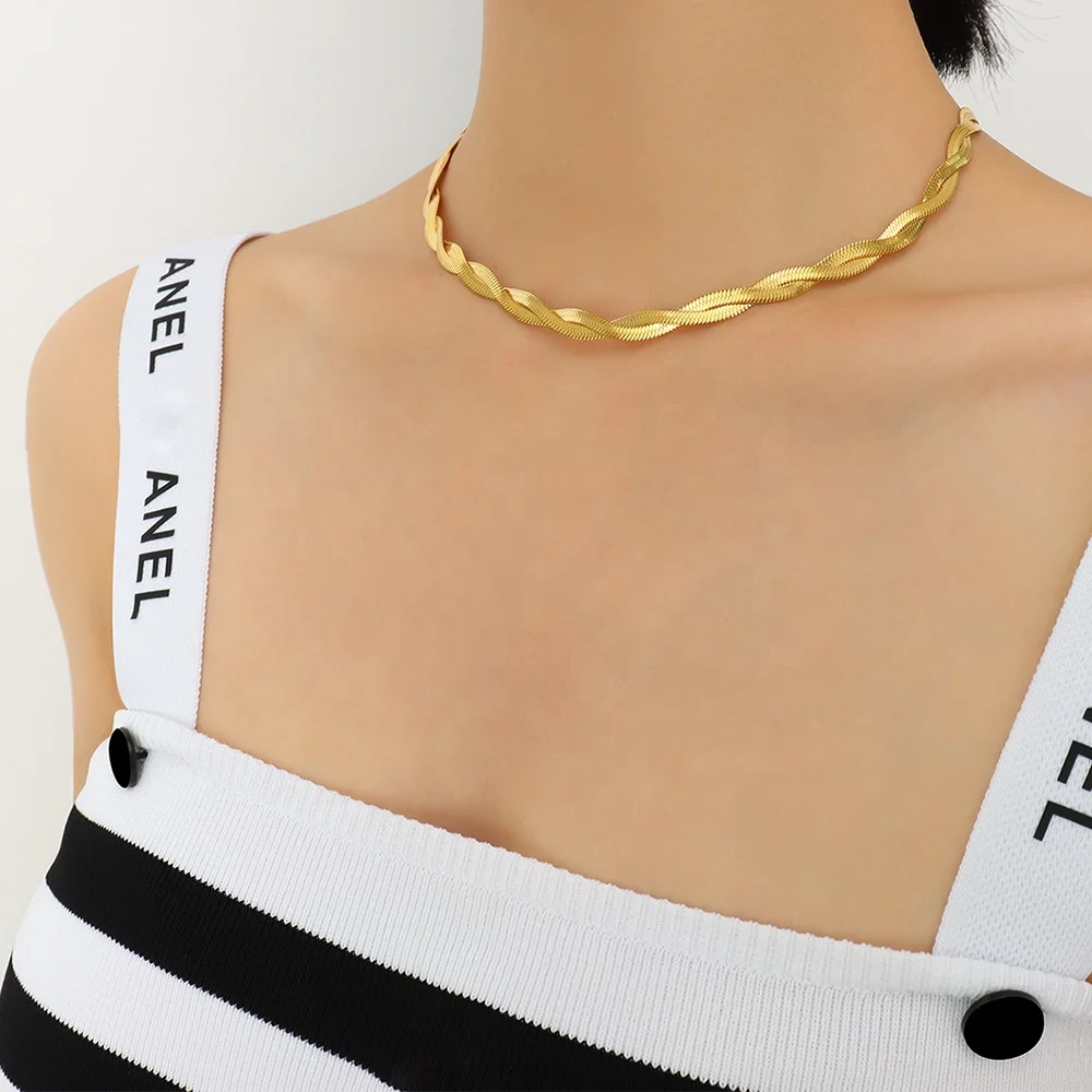 Trendy Stainless Steel Double Layer Twisted Gold Plated Snake Herringbone Chain Necklace
Trendy Stainless Steel Double Layer Twisted Gold Plated Snake Herringbone Chain Necklace