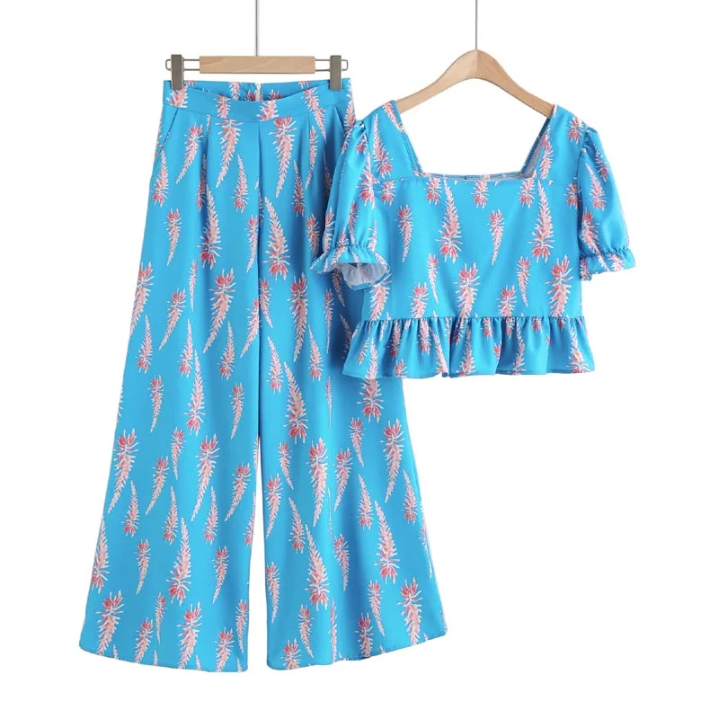 TZ9534 Summer Square Neck Blue Color Floral Print Crop Tops + Wide leg Trousers Sets Women Clothing Set
TZ9534 Summer Square Neck Blue Color Floral Print Crop Tops + Wide leg Trousers Sets Women Clothing Set