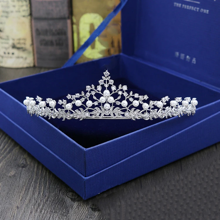 Exquisite dainty continental wedding church bridal crown engagement hair jewelry flapper headpiece hair accessories women
Exquisite dainty continental wedding church bridal crown engagement hair jewelry flapper headpiece hair accessories women