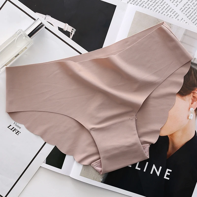 UNICE wholesale elegant women panties seamless underwear one piece ice silk panties, 14 colors in stock
UNICE wholesale elegant women panties seamless underwear one piece ice silk panties, 14 colors in stock