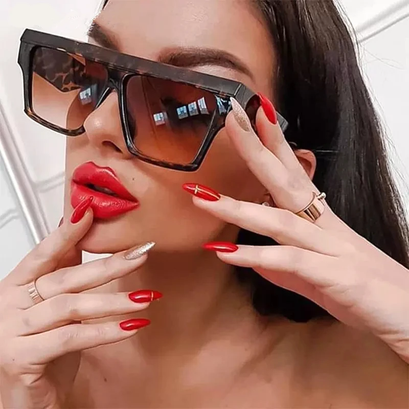 Good Quality Designer Leopard Retro Shades Women Fashion Flat Top Glasses Square Mirror Sunglasses For Woman Man, Custom colors
Good Quality Designer Leopard Retro Shades Women Fashion Flat Top Glasses Square Mirror Sunglasses For Woman Man, Custom colors