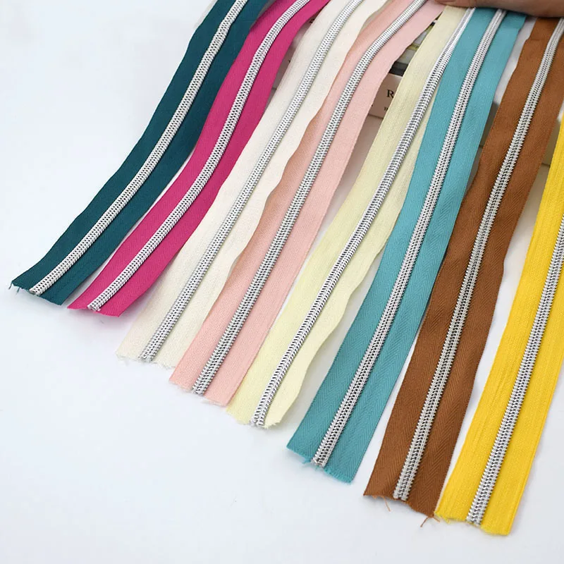 Deepeel ZA419 DIY Textile Sewing Accessories Luggage Clothing Coil Zipper Tape Colorful Nylon Zipper Roll
Deepeel ZA419 DIY Textile Sewing Accessories Luggage Clothing Coil Zipper Tape Colorful Nylon Zipper Roll