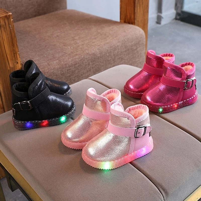 Kids Snow Boots Shoes Baby girls boys boots LED Light Up Luminous fashion Sneakers Winter Warm Children Snow Boot shoes Dropship
Kids Snow Boots Shoes Baby girls boys boots LED Light Up Luminous fashion Sneakers Winter Warm Children Snow Boot shoes Dropship