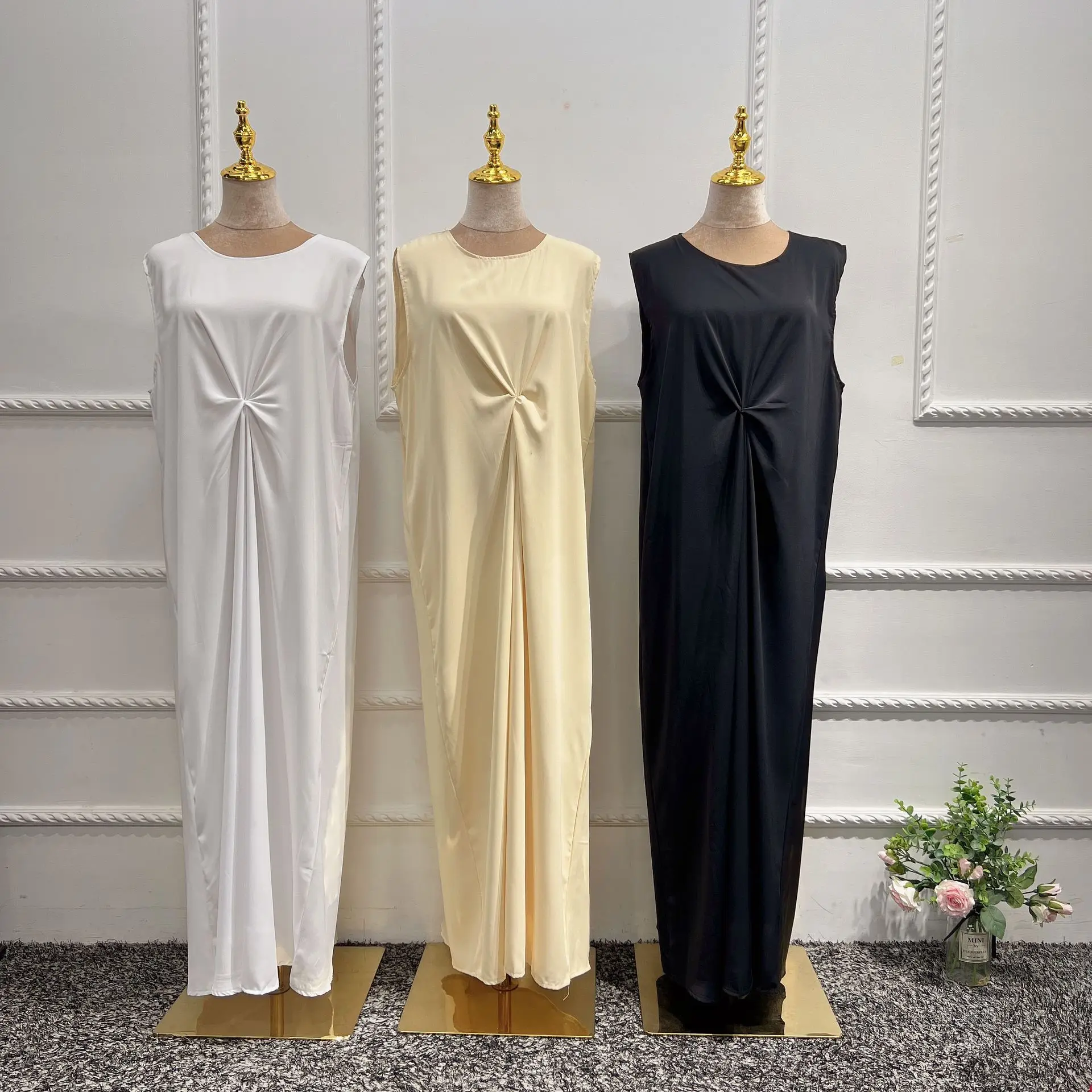 2022 New fashion Bottoming Vest Long Skirt With Casual Women's Dress Sleeveless Lining
2022 New fashion Bottoming Vest Long Skirt With Casual Women's Dress Sleeveless Lining