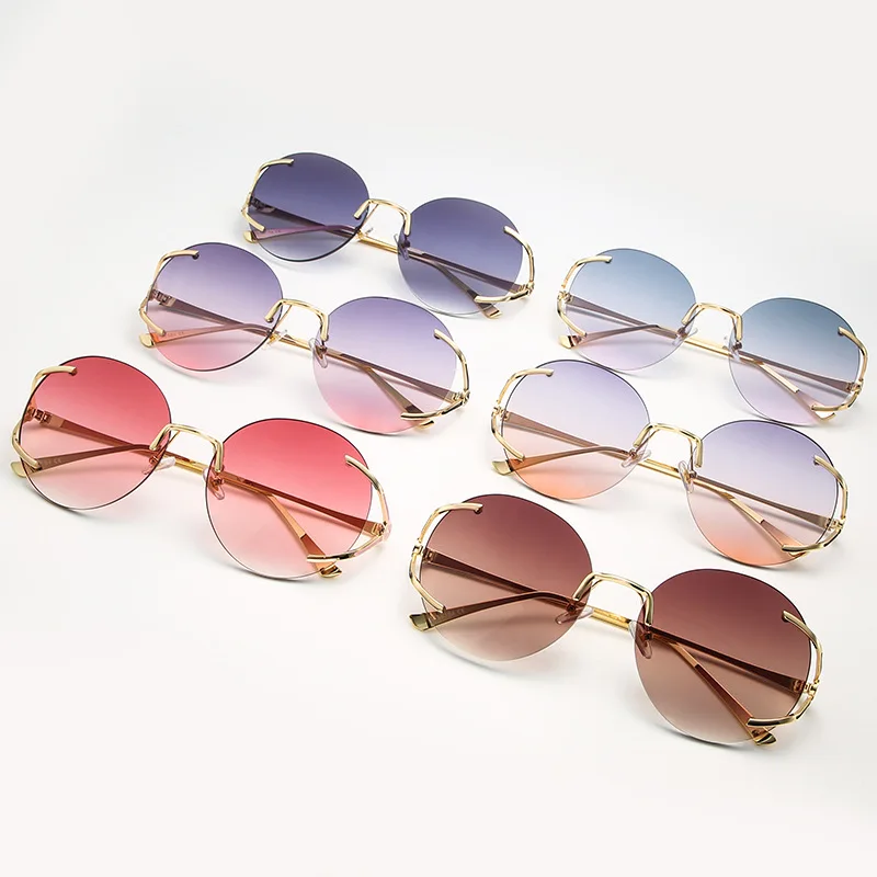 High Quality Luxury Style Rimless Gradient Color Diamond Women Sunglasses, 6 colors 
High Quality Luxury Style Rimless Gradient Color Diamond Women Sunglasses, 6 colors
