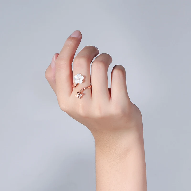 SR249 flower unique design women jewelry 925 sterling silver 4A cubic zirconia adjustable rose gold finger rings
SR249 flower unique design women jewelry 925 sterling silver 4A cubic zirconia adjustable rose gold finger rings