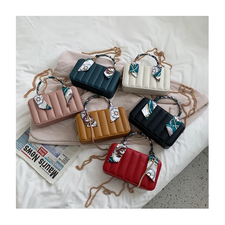 Striped Box Crossbody Bags For Women Fashion Metal Handle Tote Handbags Luxury Scarves Wrapped Clutch Chain Shoulder Bags Bolsas
Striped Box Crossbody Bags For Women Fashion Metal Handle Tote Handbags Luxury Scarves Wrapped Clutch Chain Shoulder Bags Bolsas