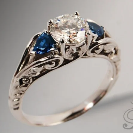 2020 High Quality Wholesale Fashion Designs Retro geometric White Zircon Sapphire ring for Women, Silver
2020 High Quality Wholesale Fashion Designs Retro geometric White Zircon Sapphire ring for Women, Silver