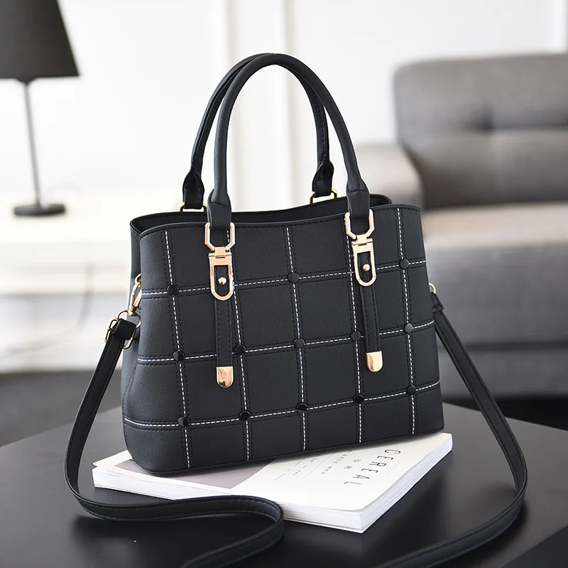 pvc tote bag custom black purse beautiful purses fashion purse bags 2020, Red,black,pink,purple,blue,yellow,green,orange
pvc tote bag custom black purse beautiful purses fashion purse bags 2020, Red,black,pink,purple,blue,yellow,green,orange