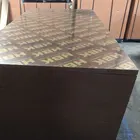 1220*2440*18mm Red/Black/Brown Film Faced Plywood for construction Concrete Shuttering