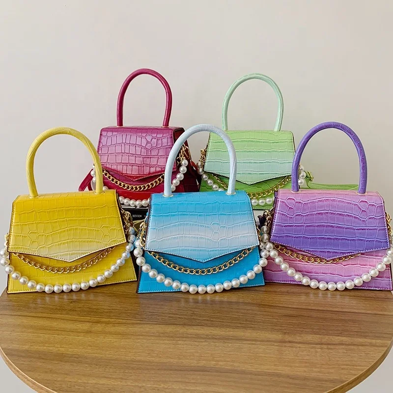 DLL New Design women Pearl chain gradient crocodile pattern triangle handbag designer crossbody bag, As picture or customized make
DLL New Design women Pearl chain gradient crocodile pattern triangle handbag designer crossbody bag, As picture or customized make