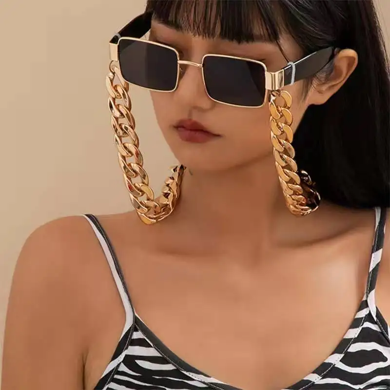 2021 Ins Popular Hip Hop Gold Plated Cuban Chain Sunglasses Chain Holder Glasses Chain Eyeglasses For Women
2021 Ins Popular Hip Hop Gold Plated Cuban Chain Sunglasses Chain Holder Glasses Chain Eyeglasses For Women