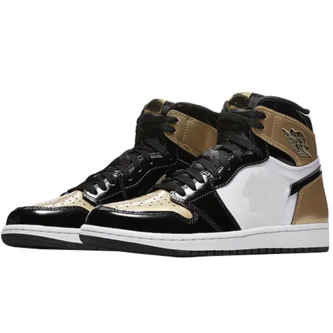 1 High NUG Patent Gold Sneakers Fashion Casual Sports Shoes Basketball Shoes with Box, Brown and black
1 High NUG Patent Gold Sneakers Fashion Casual Sports Shoes Basketball Shoes with Box, Brown and black