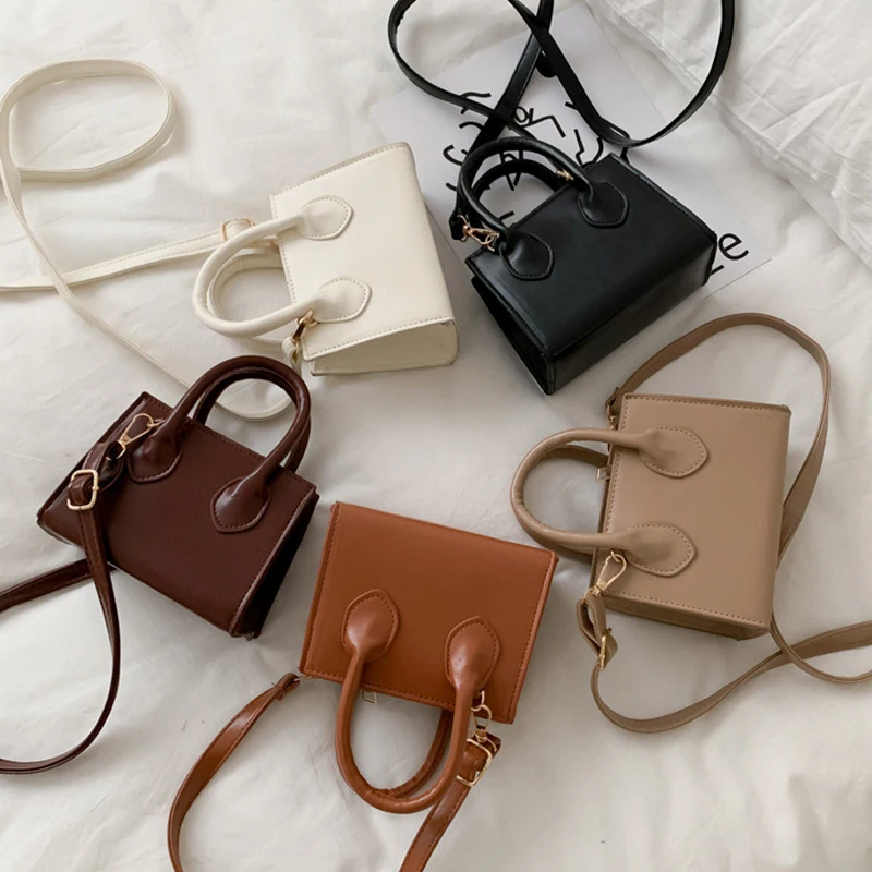 Popular Handbags 2021 The New Korean Female Bag Mini Crossbody Single Shoulder Bag ins Wild Small Square Bag, White, khaki, black, light brown, dark brown
Popular Handbags 2021 The New Korean Female Bag Mini Crossbody Single Shoulder Bag ins Wild Small Square Bag, White, khaki, black, light brown, dark brown