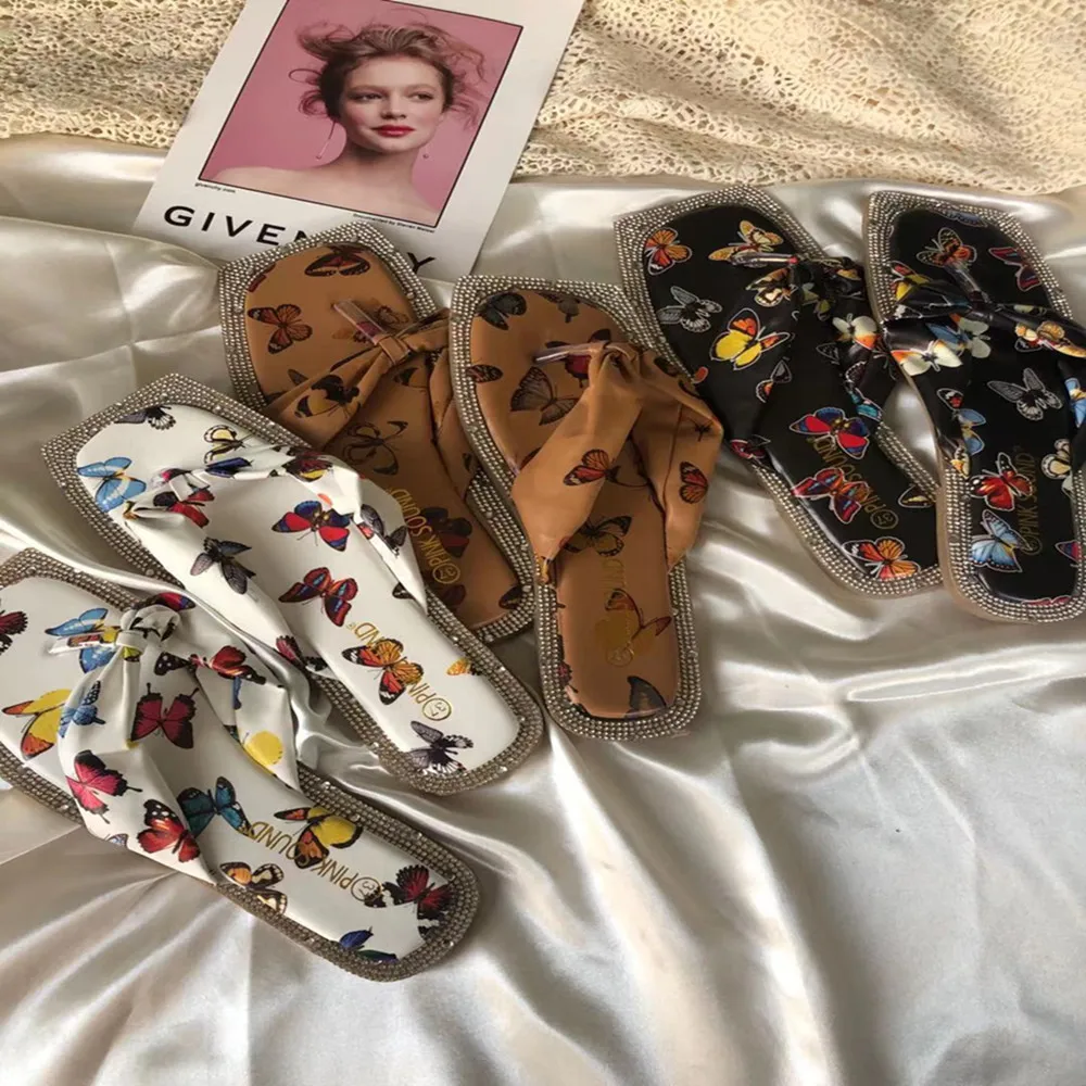Wholesale summer outdoor fashion beach butterfly printing ladies sandles designer 2021 slippers for women
Wholesale summer outdoor fashion beach butterfly printing ladies sandles designer 2021 slippers for women