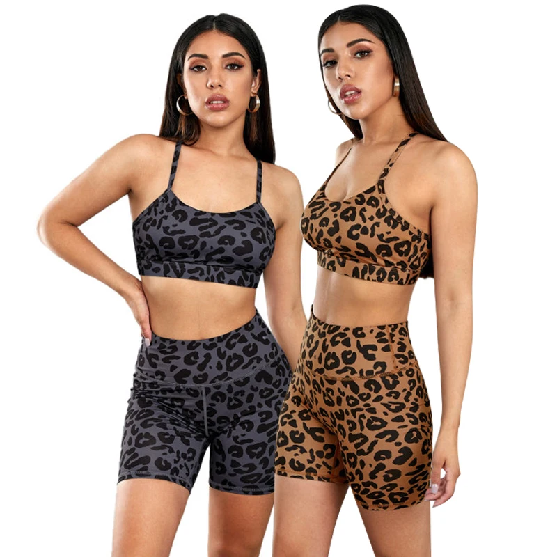 Wholesale Custom Logo Two Piece Leopard Seamless Fitness Sport yoga Set Running Sportswear
Wholesale Custom Logo Two Piece Leopard Seamless Fitness Sport yoga Set Running Sportswear