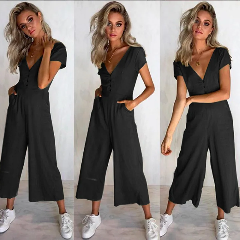 2021 female summer wear small hook suspenders pure color temperament thin casual jumpsuit
2021 female summer wear small hook suspenders pure color temperament thin casual jumpsuit