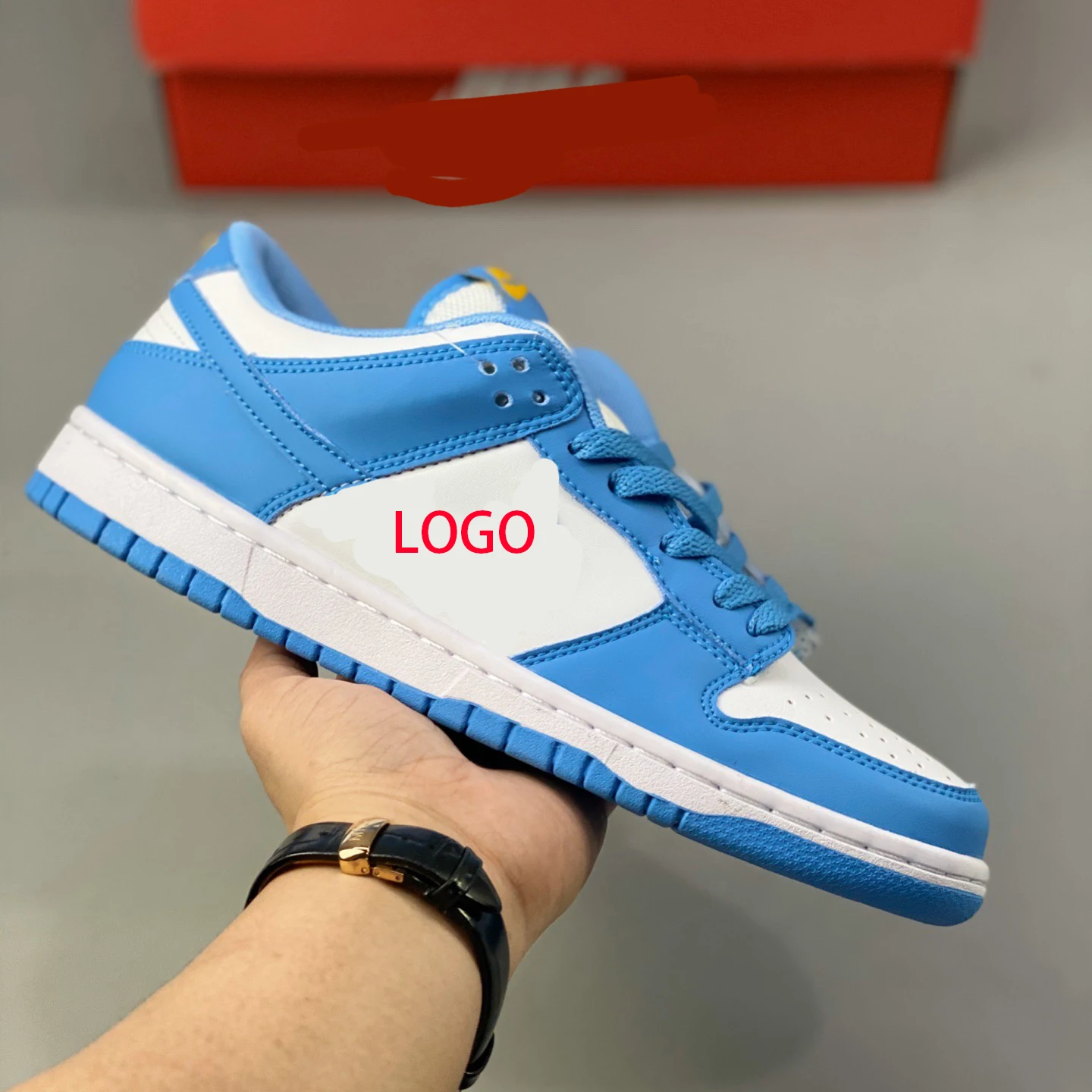 Original High-quality NK SB DANK Genuine leather Famous Brand Sneakers Casual Shoes For Men And Women
Original High-quality NK SB DANK Genuine leather Famous Brand Sneakers Casual Shoes For Men And Women