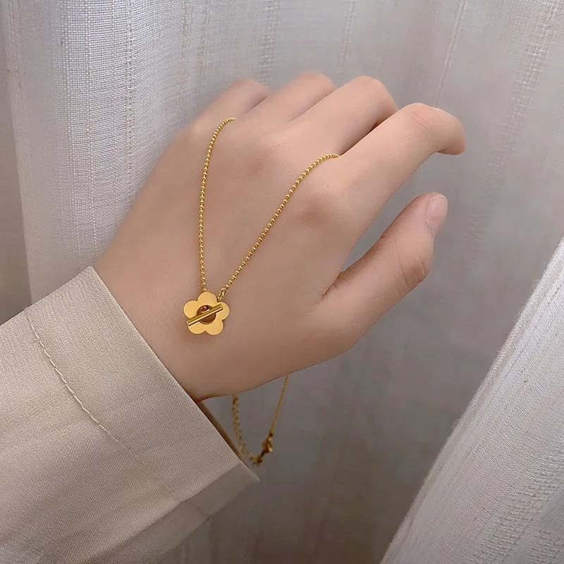 18K Gold Plated Flower Pendant Titanium Stainless Steel Necklaces Fashion Personalized For Women
18K Gold Plated Flower Pendant Titanium Stainless Steel Necklaces Fashion Personalized For Women