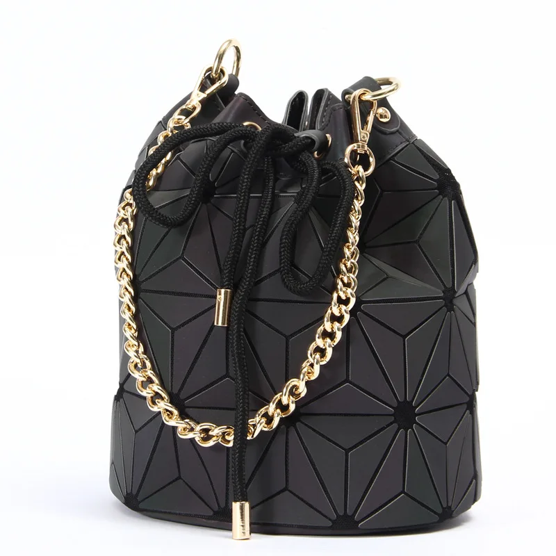 Luminous Geometric Rhombus Leather Barrel Single Bag Chain Crossbody Shoulder Women Handbag, As pictures
Luminous Geometric Rhombus Leather Barrel Single Bag Chain Crossbody Shoulder Women Handbag, As pictures