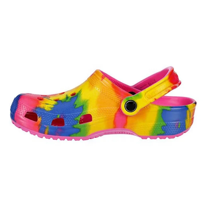 2021 Wholesale rainbow colorful large size spray color breathable hole clogs women summer shoes stock beach slippers woman clog, 3 colorways
2021 Wholesale rainbow colorful large size spray color breathable hole clogs women summer shoes stock beach slippers woman clog, 3 colorways