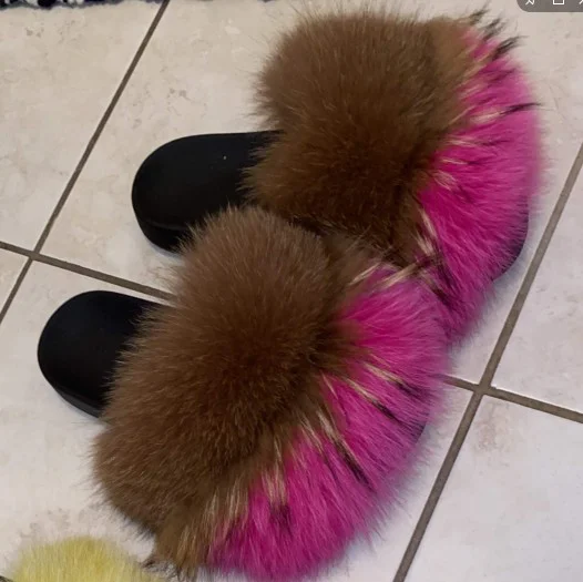 Hot sale girls fur slides Mink fox Fur Slides raccoon fur slippers for women, Customized
Hot sale girls fur slides Mink fox Fur Slides raccoon fur slippers for women, Customized