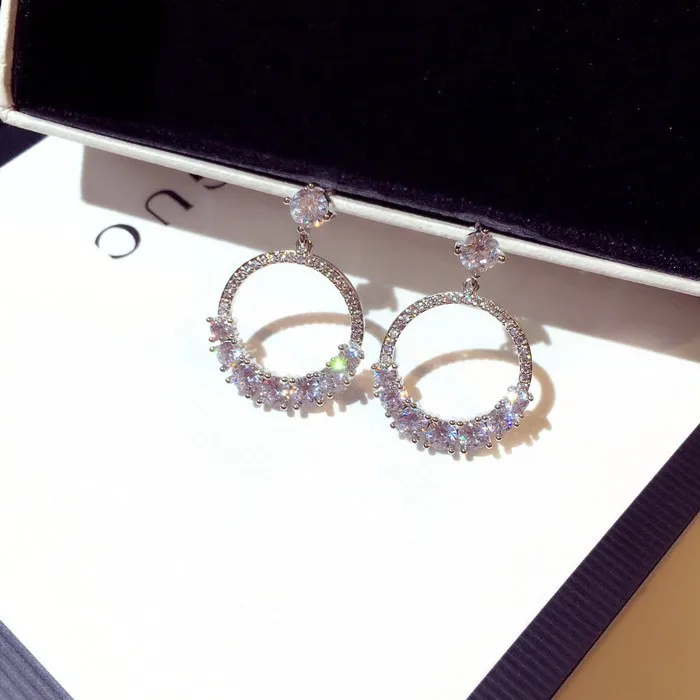 RL11 Balry 2019 fashion 925 silver needle Earrings bling bling geometric earrings circle earring stud ladies jewelry wholesale
RL11 Balry 2019 fashion 925 silver needle Earrings bling bling geometric earrings circle earring stud ladies jewelry wholesale