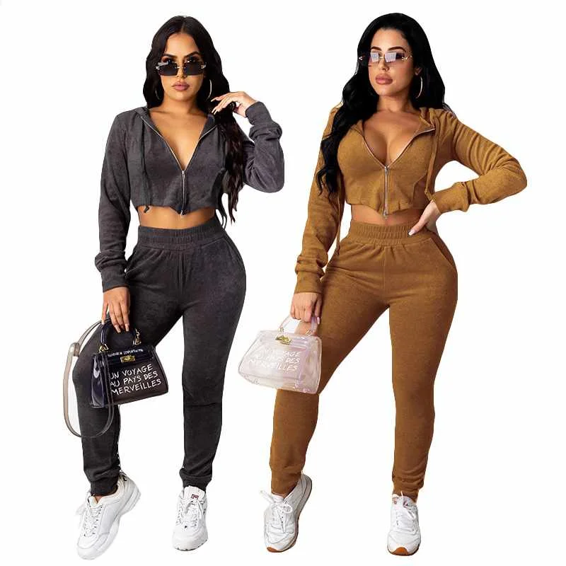 Autumn 2 pieces Sports Suit High Waist Short Long Sleeve Hoodies Sexy Solid Color Women Sports Tracksuit
Autumn 2 pieces Sports Suit High Waist Short Long Sleeve Hoodies Sexy Solid Color Women Sports Tracksuit