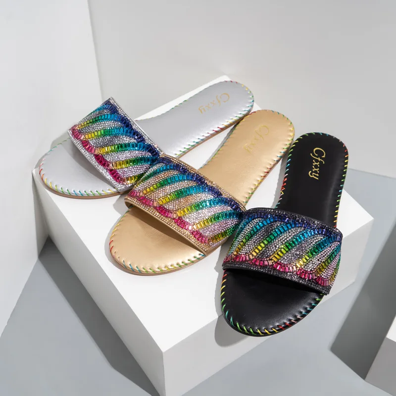 2021 New Arrival Slippers For Women 3 Colors Diamond Rhinestone Flat Sandals Home Outdoor Casual Light Slipper From China
2021 New Arrival Slippers For Women 3 Colors Diamond Rhinestone Flat Sandals Home Outdoor Casual Light Slipper From China
