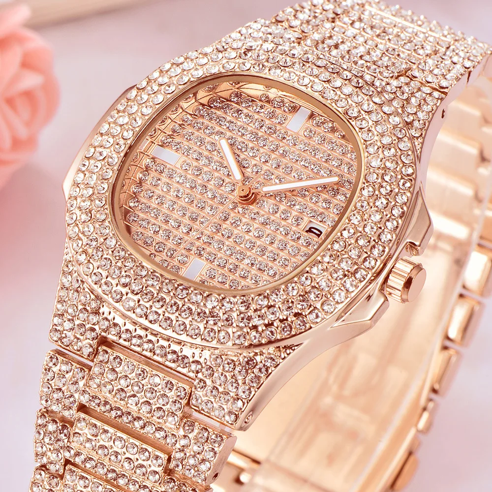 2021 Fashion Hip Hop Luxury Brand Bling Mens Watch Diamond Quartz Gold Plated Iced Out Watch
2021 Fashion Hip Hop Luxury Brand Bling Mens Watch Diamond Quartz Gold Plated Iced Out Watch