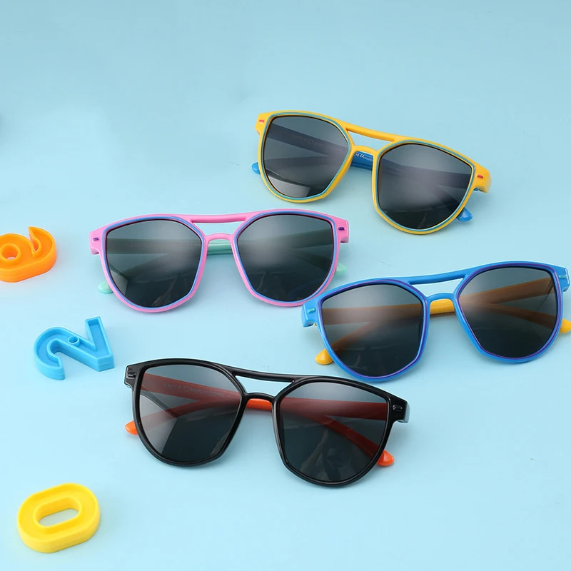 2021 Fashion New Arrival Soft High End Shades sun glasses oversized TR90 Silicone Kids polarized sunglasses with UV400
2021 Fashion New Arrival Soft High End Shades sun glasses oversized TR90 Silicone Kids polarized sunglasses with UV400