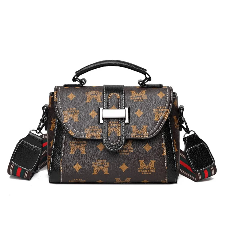 2022 luxury designer handbag famous brand trendy printing shoulder bags high quality handbag for women, 4 colors
2022 luxury designer handbag famous brand trendy printing shoulder bags high quality handbag for women, 4 colors