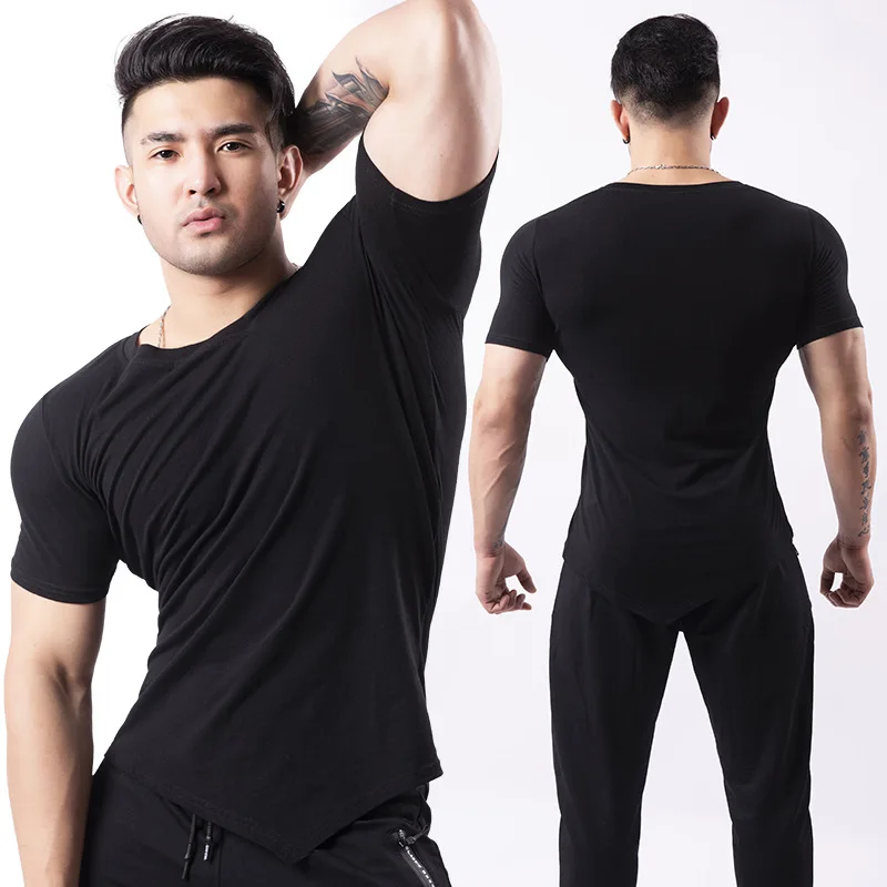 2021 wholesale new men's solid color short-sleeved sports t shirt outdoor casual running wear soft mens t shirts
2021 wholesale new men's solid color short-sleeved sports t shirt outdoor casual running wear soft mens t shirts