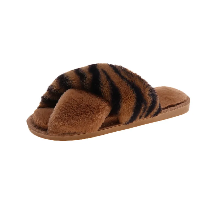 Amazon Hot Selling Ladies Home Slippers Leopard Print Plush Open Toe Korean Ladies Cotton Shoes
Amazon Hot Selling Ladies Home Slippers Leopard Print Plush Open Toe Korean Ladies Cotton Shoes