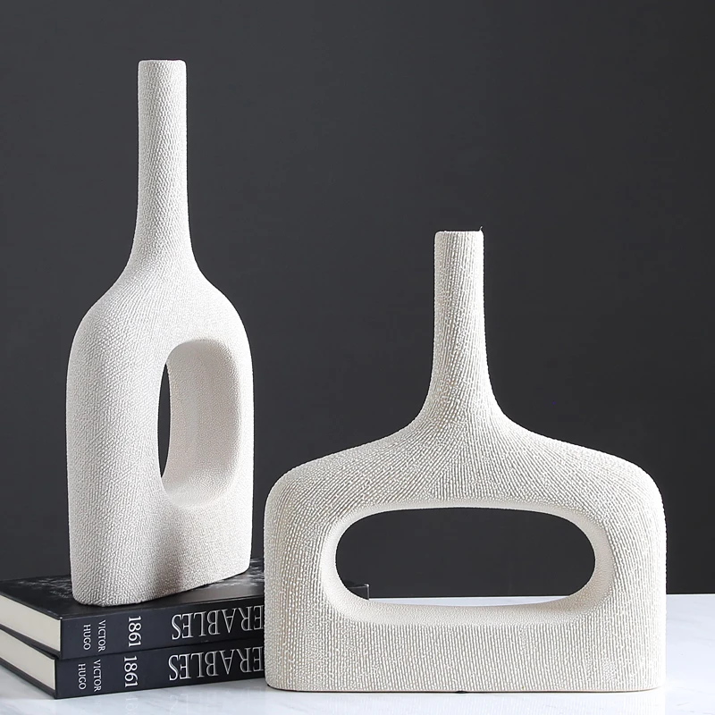 Newest Design Unique Vase Ceramic Home Decor Wholesale Interior Moroccan Nordic White Vase
Newest Design Unique Vase Ceramic Home Decor Wholesale Interior Moroccan Nordic White Vase
