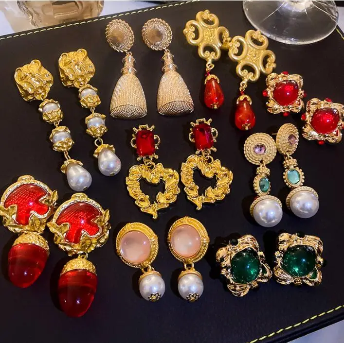 Luxury Flower Love Heart Bow Knot Pearl large Geometric tassels Earrings vintage Crystal Bridal Drop Earrings Party Wedding
Luxury Flower Love Heart Bow Knot Pearl large Geometric tassels Earrings vintage Crystal Bridal Drop Earrings Party Wedding