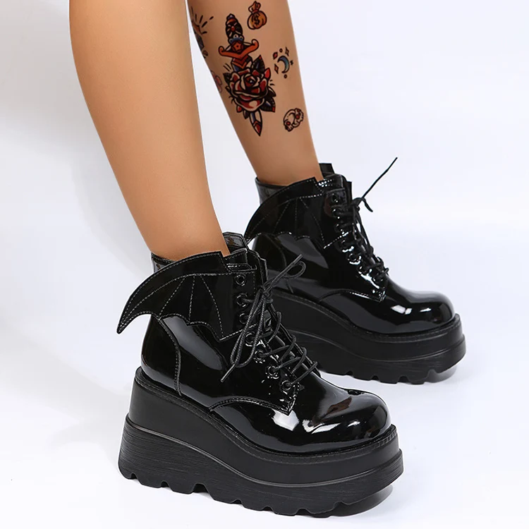 Woman Shoes New Arrivals 2021 Bat Wings Decor Stylish Lace Up Black Platform Boots Women
Woman Shoes New Arrivals 2021 Bat Wings Decor Stylish Lace Up Black Platform Boots Women