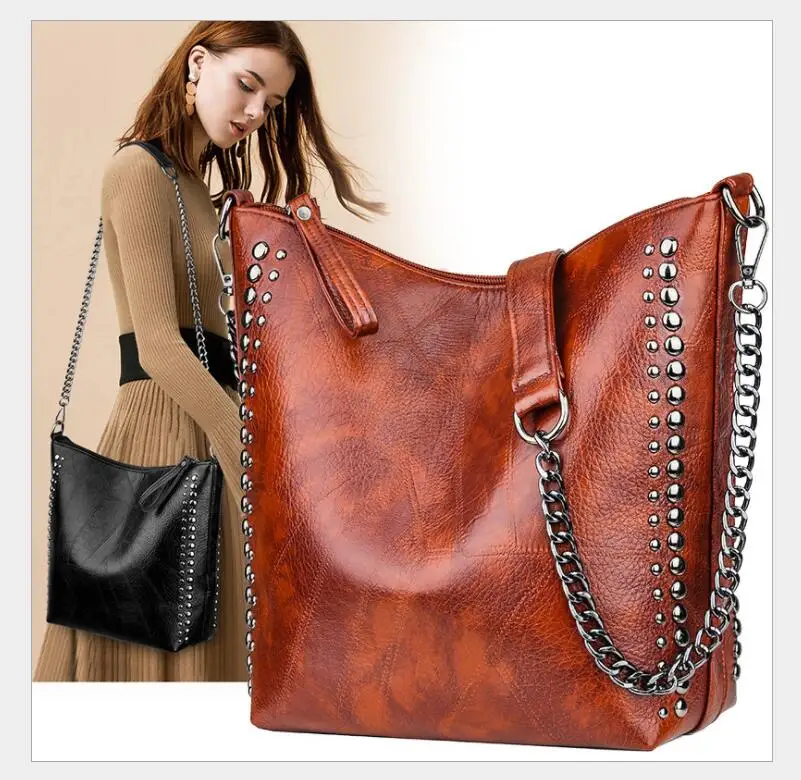New Pu Women'S Shoulder Messenger Bag Hong Kong Style Retro Big Bag Soft Leather Rivet Large Capacity Bucket Bag
New Pu Women'S Shoulder Messenger Bag Hong Kong Style Retro Big Bag Soft Leather Rivet Large Capacity Bucket Bag