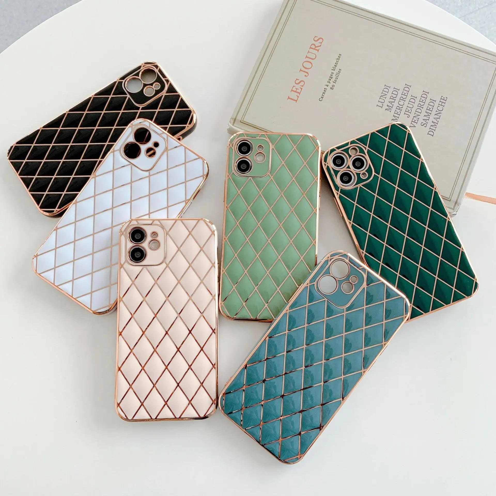 New Arrival Glossy Finish Lozenge Pattern Eletropating Soft TPU Phone Case For iPhone 6 7 8 Plus SE X XR XS 11 12 Pro Max
New Arrival Glossy Finish Lozenge Pattern Eletropating Soft TPU Phone Case For iPhone 6 7 8 Plus SE X XR XS 11 12 Pro Max