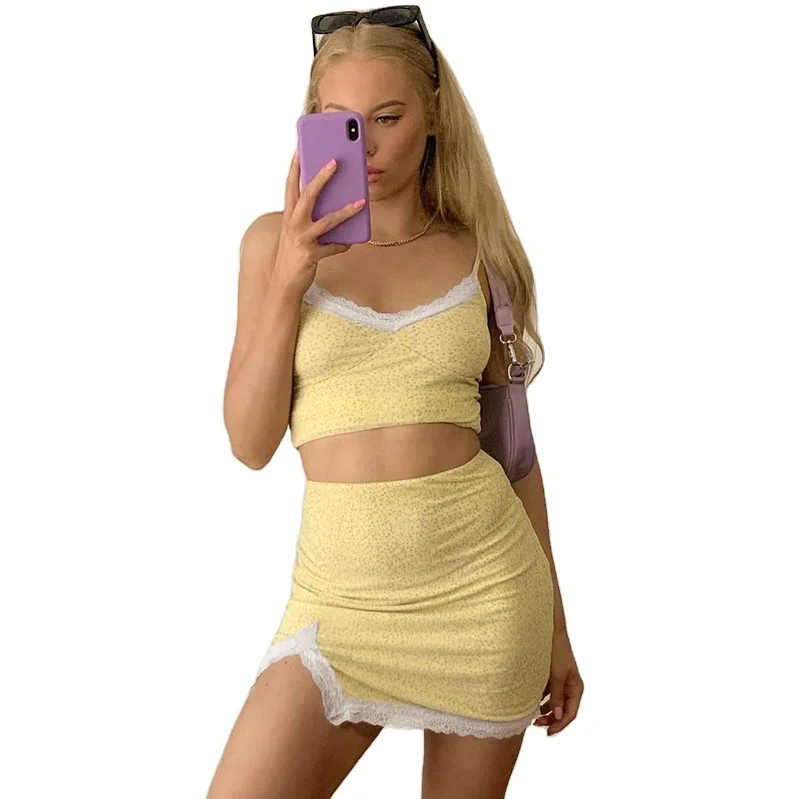 Blingirl 2021 Sleeveless Floral Print Sexy Crop Top Skirt Slit 2 Pieces Set Summer Women Fashion Lace Patchwork Y2K Tracksuit, Purple,yellow
Blingirl 2021 Sleeveless Floral Print Sexy Crop Top Skirt Slit 2 Pieces Set Summer Women Fashion Lace Patchwork Y2K Tracksuit, Purple,yellow