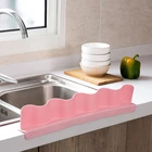 プラスチックサクションカップ Tub 水バリアキッチンバスルームのシンク水スプラッシュガードスプラッター画面防滴バッフルボードブロック